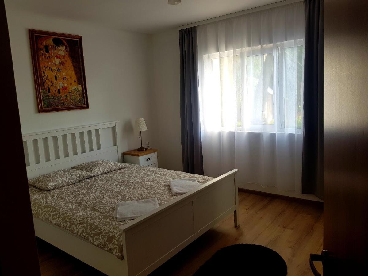 Twins Apartments Sovata Esterno foto